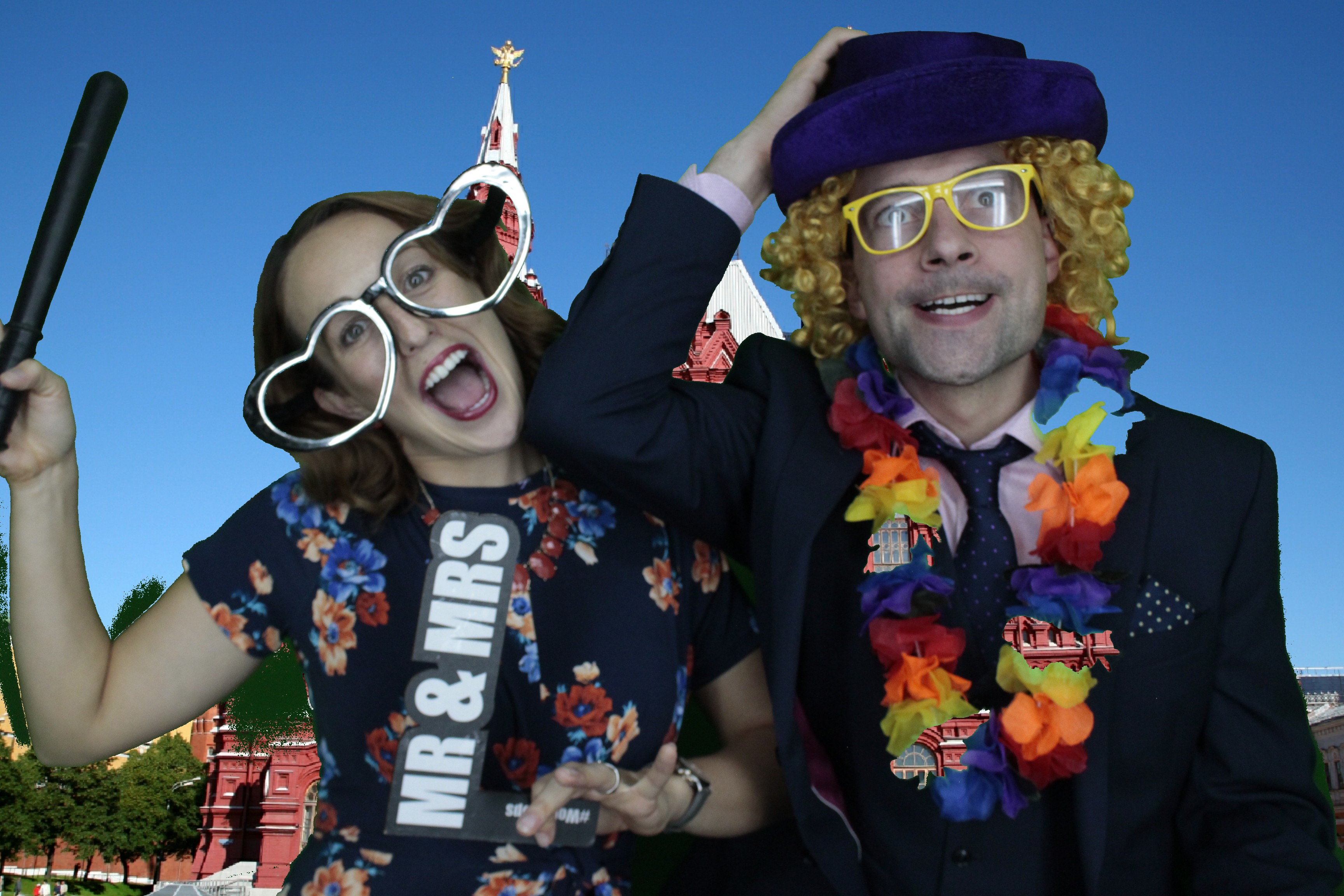 Mr & Mrs Bowles | View more photos from the event at gallery.myphotoboothexperience.co.uk/u/MyPhotoBoothExperienceLtd/Mr-Mrs-Bowles